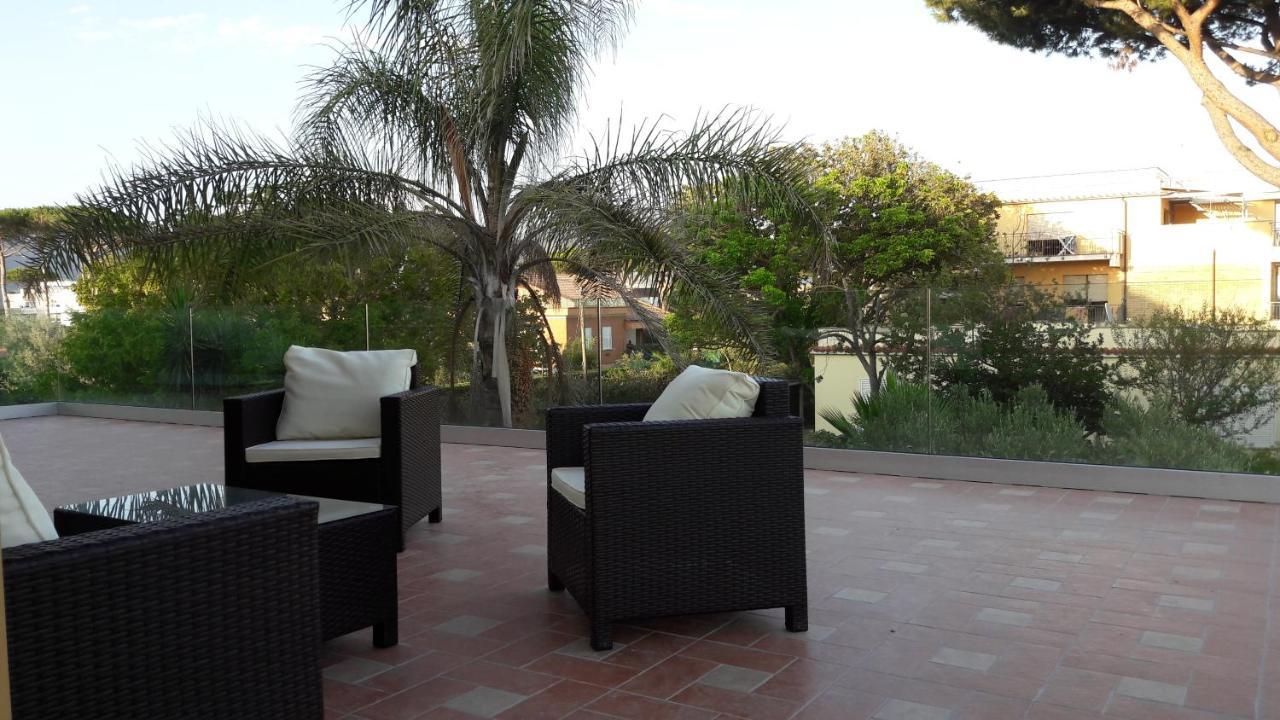 Villa Stella Di Mare Terracina Exterior foto